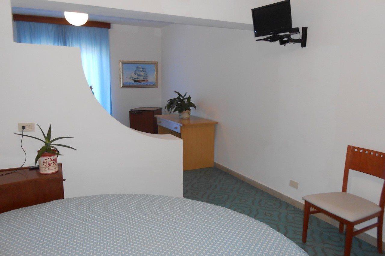 Hotel Vittoria Porto Santo Stefano  Buitenkant foto